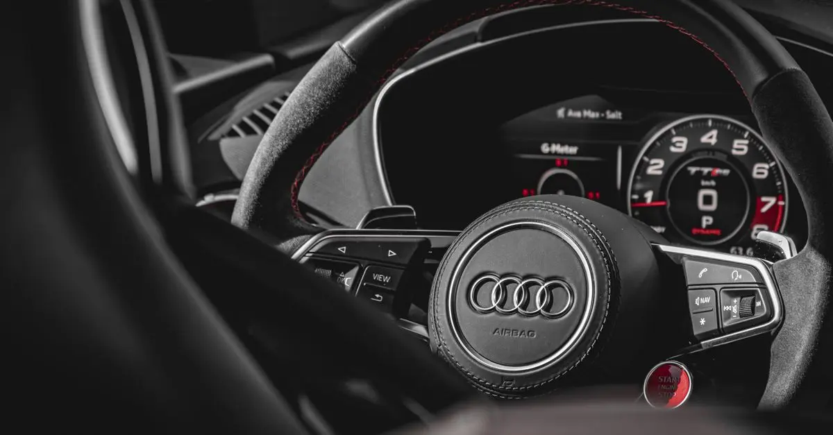 Comment le poids du volant influence votre vitesse de conduite